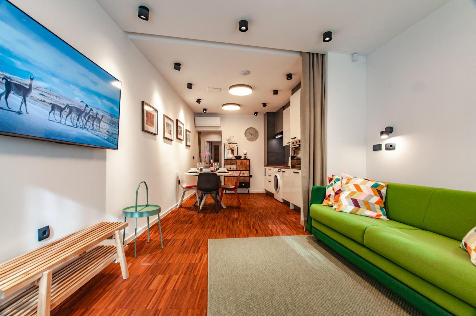 Six In The City Apartment, Ljubljana Luaran gambar